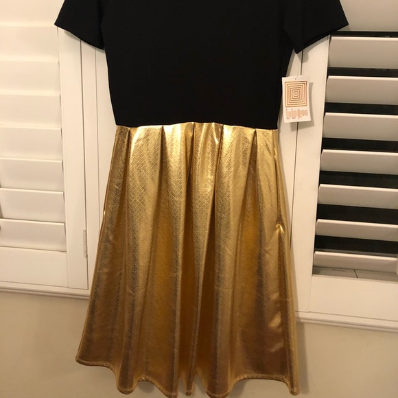 Lularoe Amelia - Picture 5 of 5